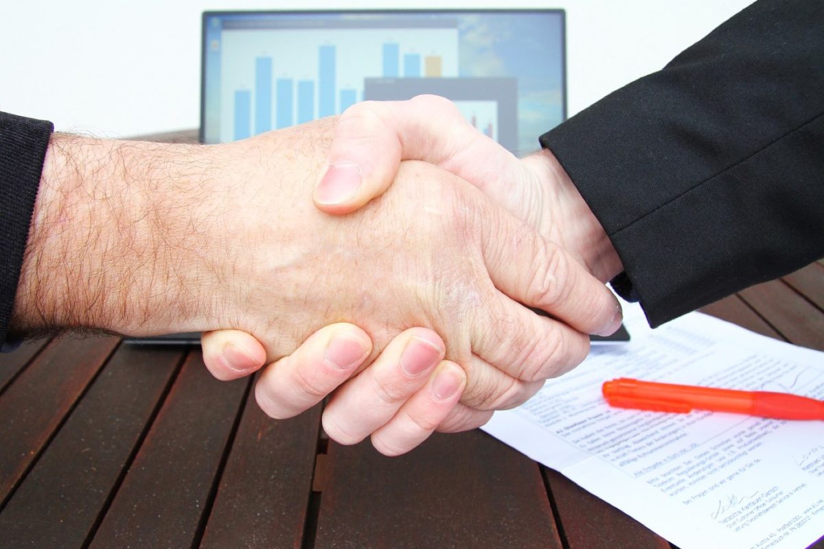 Comparer Multiplier et Velocity Global pour l'emploi