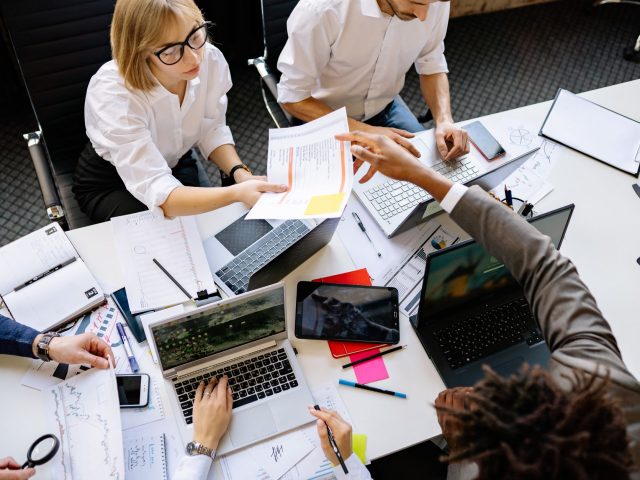 Comparatif des meilleures plateformes de recrutement offshore
