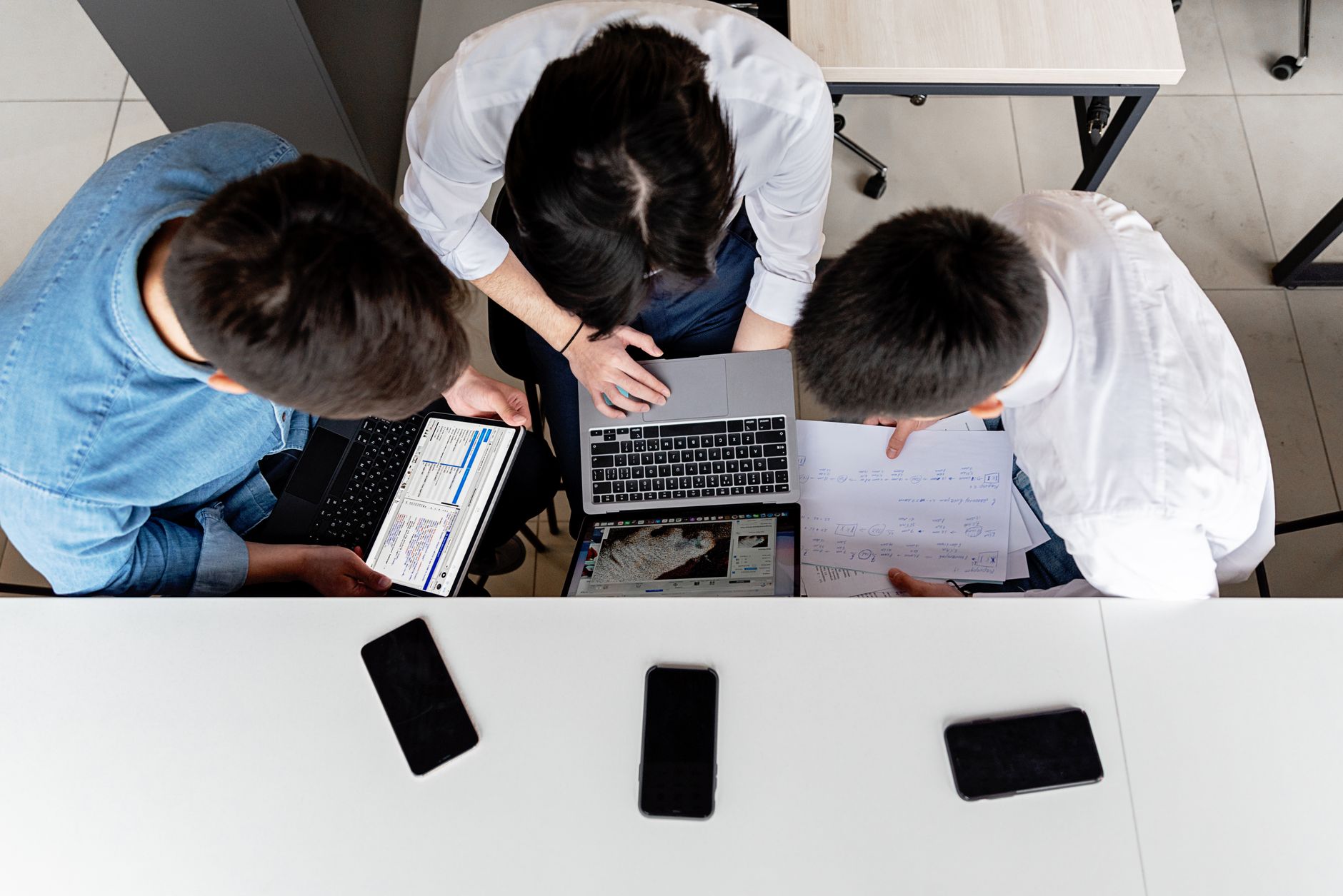 Sécurité digitale : mesures immédiates et ressources officielles