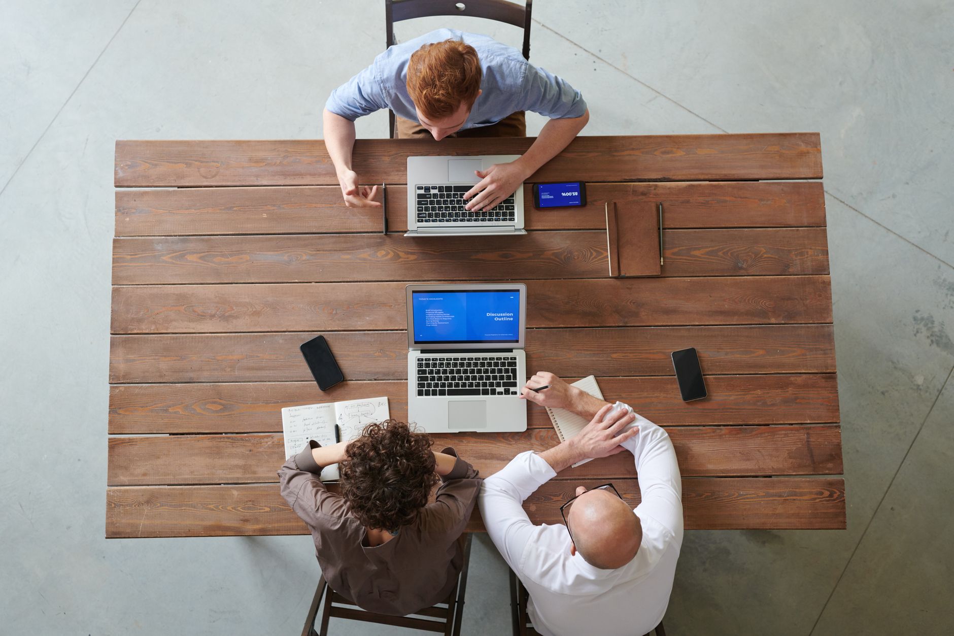 Quelle plateforme de paie pour un employeur à distance